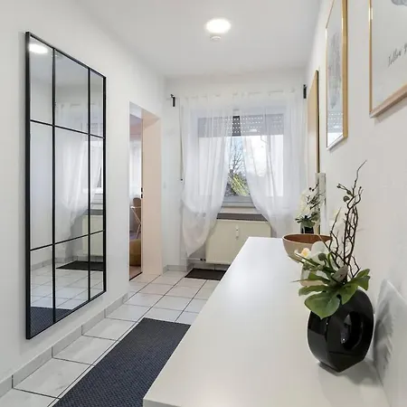 Spacious With Garden *