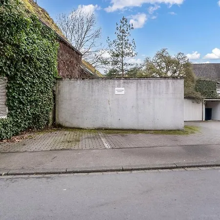 Spacious With Garden Lejlighed