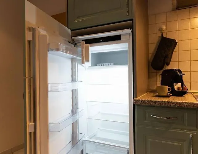 Apartment Spacious With Garden